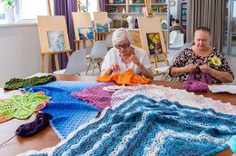Мастер-класс по вышивке лентами пройдет в социальном центре на Новгородской